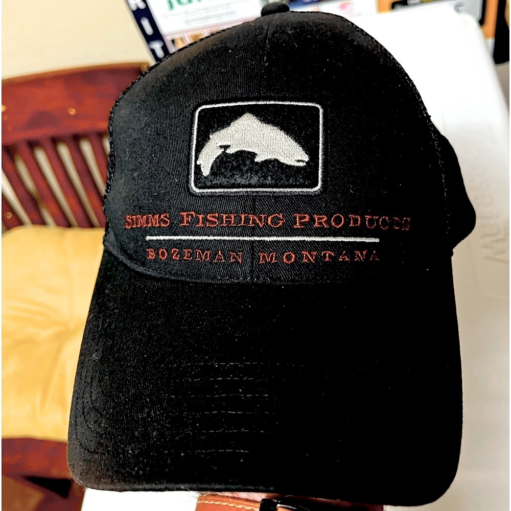 Simms mens adjustable cap: soft material . Bozeman MT. Make offer!
